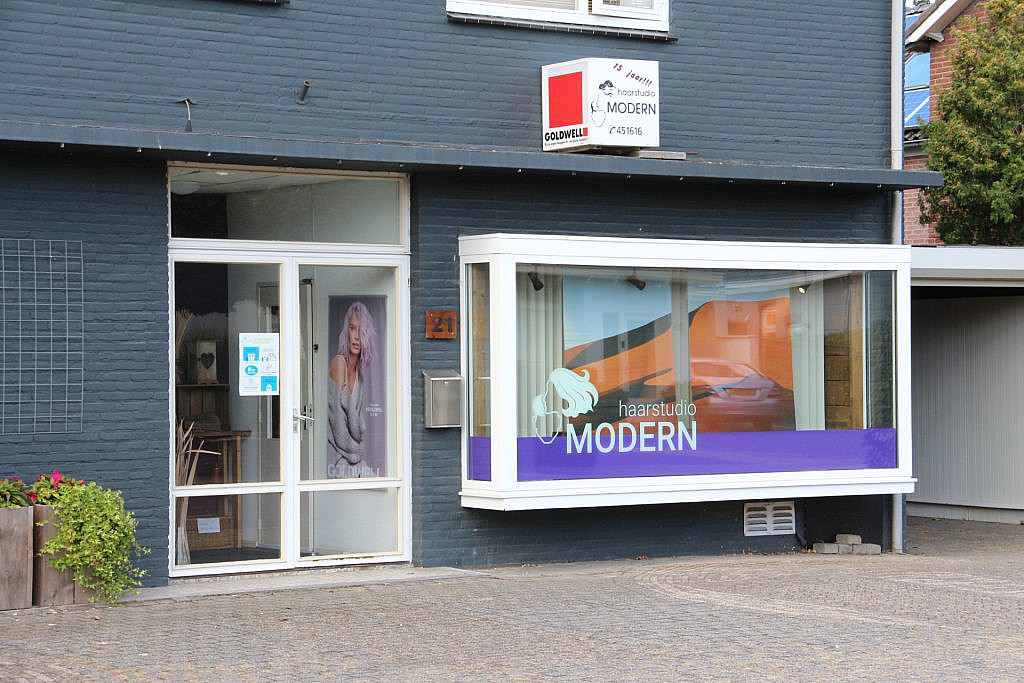 IMG_0160 Modern haar studio